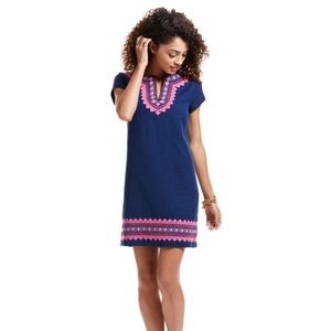 Vineyard Vines 🐳 Embroidered Tunic Dress Size 4